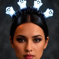 Retrato-de-mujer-con-fantasmas-luminosos